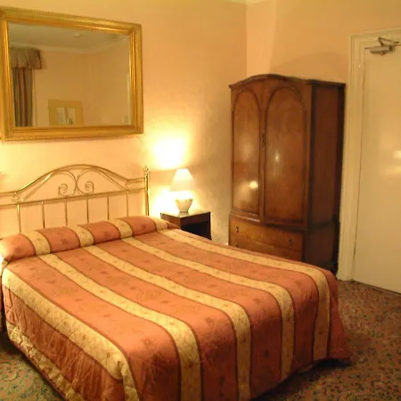 Averon 3*