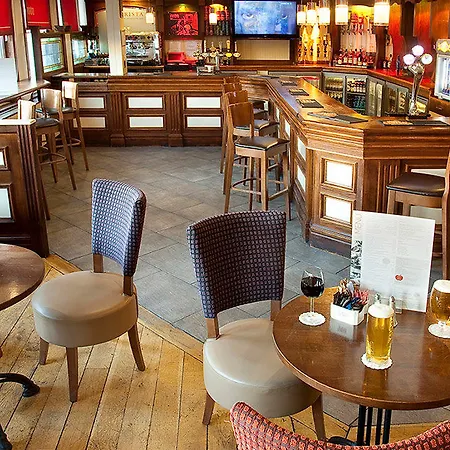 فندق ليوناردو رويال 4*