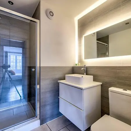 Modern 1br In By Guestready Appartamento