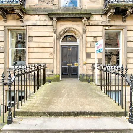 Apartment 2 Bed West End In Citycentre Edinburgh