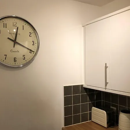The Brunswick Road Apartment Edinburgh