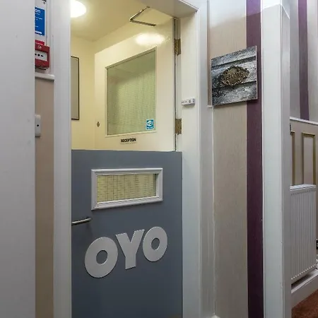 Oyo St Andrews Edinburg