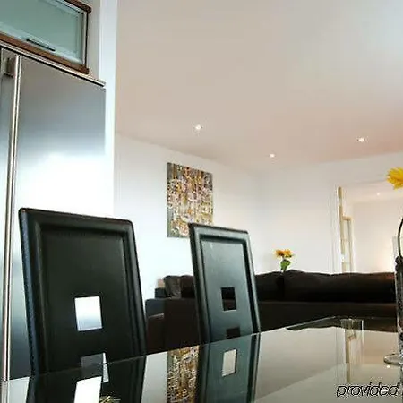 Hot-el-apartments Waterfront 4*