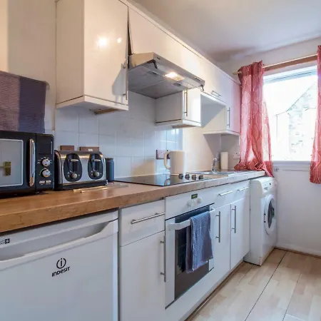 Bright & Tranquil Near Centre With Free Parking! Edinburgh