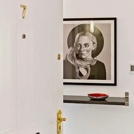 Apartamento Arty 2 Bedroom Flat By Leith Shore *