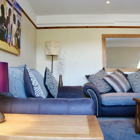 Homely 3 Bedroom Flat With Castle Views Διαμέρισμα Εδιμβούργο