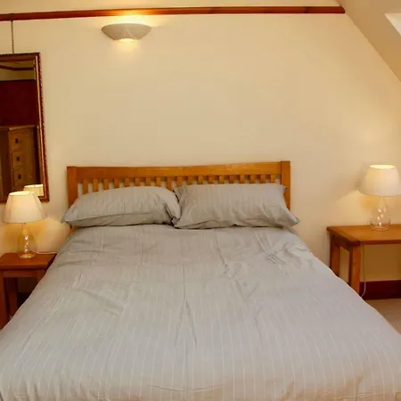 Διαμέρισμα Homely 3 Bedroom Flat With Castle Views