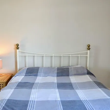 Apartment Sophisticated In Heart Of Comely Bank Edinburgh