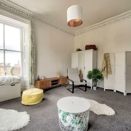 Apartment 1br Central Apt In By Guestready
