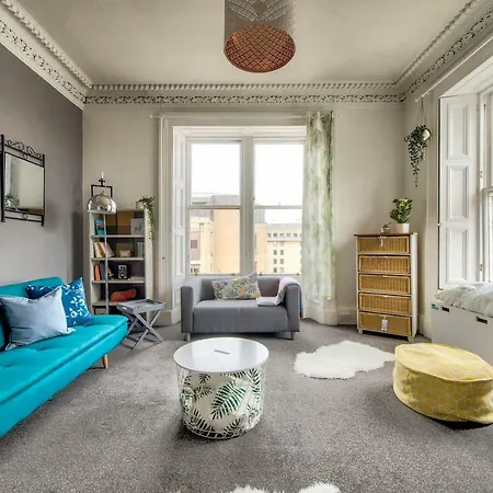 1br Central Apt In By Guestready Apartment