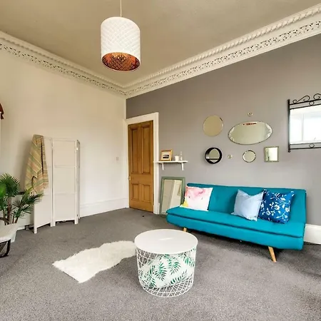 1br Central Apt In By Guestready Apartment