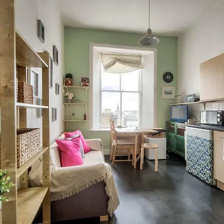 1br Central Apt In By Guestready * Edinburgh