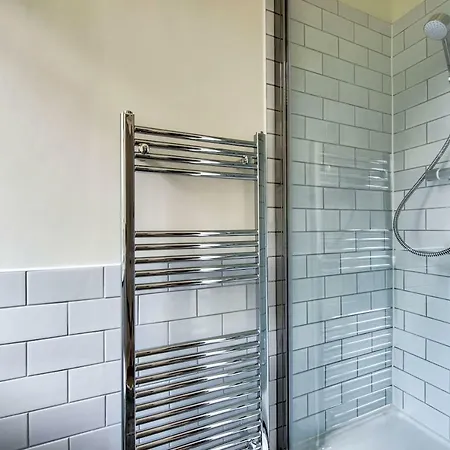 Homey 2br Flat In By Guestready