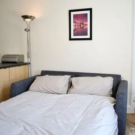 شقة Fantastic 2 Bedroom Holyrood