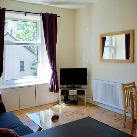 شقة Fantastic 2 Bedroom Holyrood