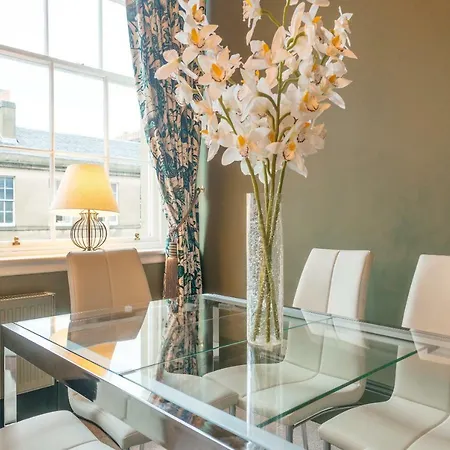 Apartment The Clarence Street *