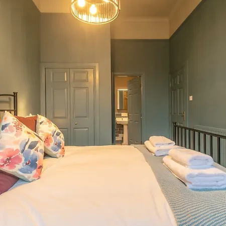 Apartment The Clarence Street *