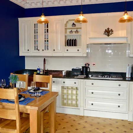 Traditional Boutique Off Leith Walk