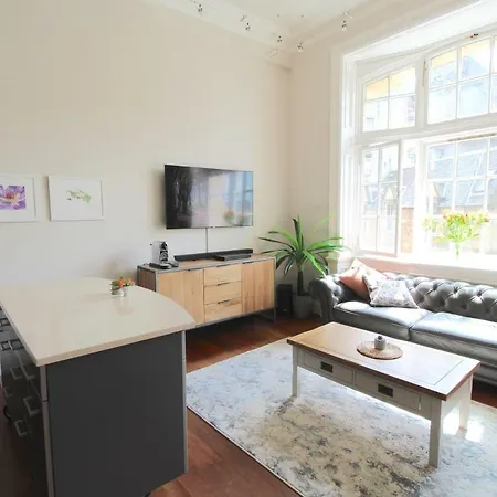 Apartamento Royal Mile Mansions By *