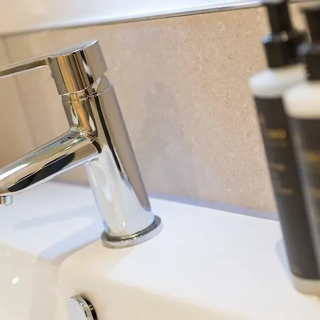 Joivy Luxury With Patio In Centre Lägenhet