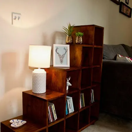 Apartment Converted Whisky Bond Come Bright And Roomy 2 Bedroom Flat