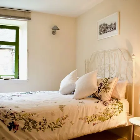 Apartment Converted Whisky Bond Come Bright And Roomy 2 Bedroom Flat *