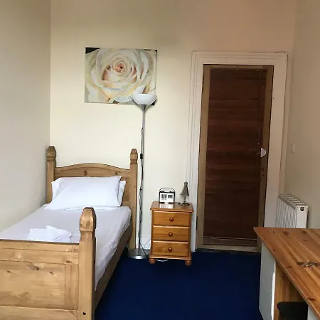 Moat Place Homestay Edinburg