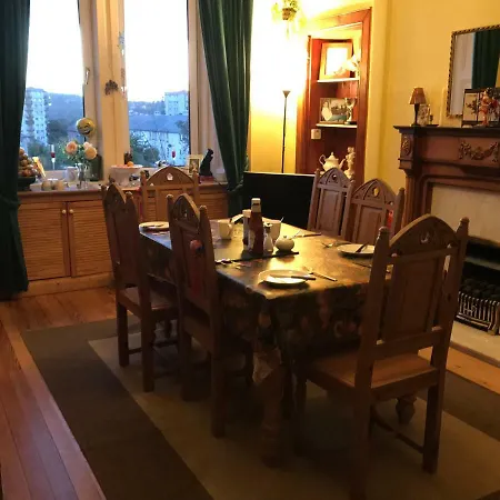 Rum i privatbostad Moat Place Homestay