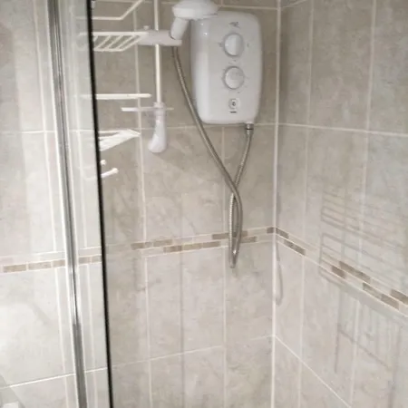 456js Self-catering