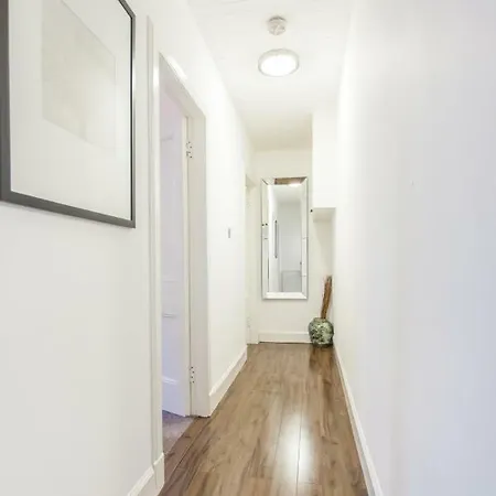 City Centre Flat Off The Royal Mile דירה אדינבורו