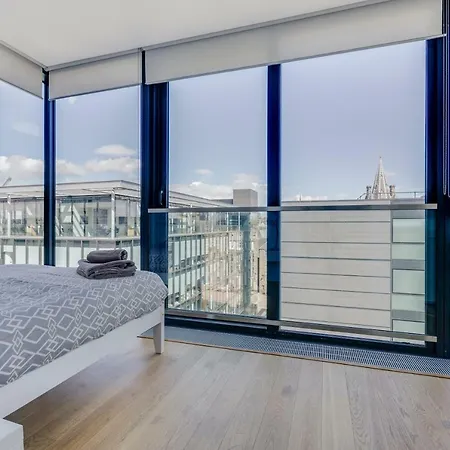 Stunning Quartermile Penthouse Edinburgh