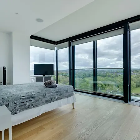 Stunning Quartermile Penthouse Appartement