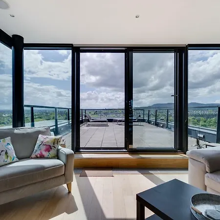 Appartement Stunning Quartermile Penthouse *