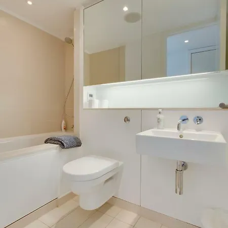 Stunning Quartermile Penthouse Appartement *