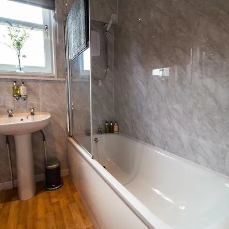 شقة Superior Two Bedroom Morningside إدنبرة