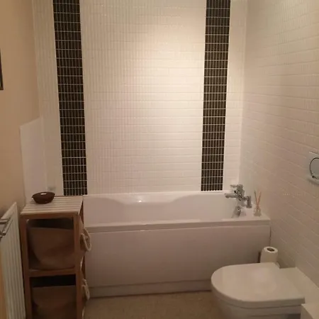 Penthouse Near Easter Road *