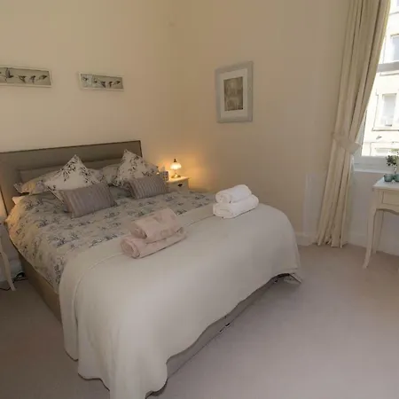 شقة Caledonian Quarters *