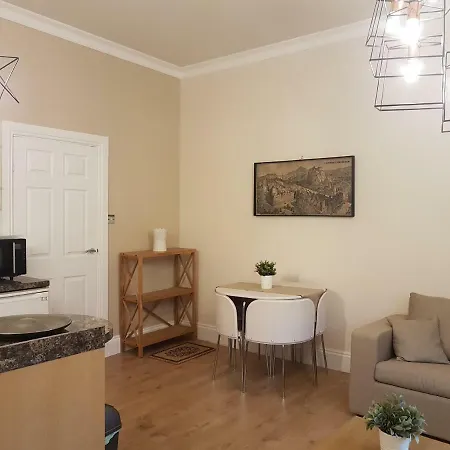 Cosy Flat On Leith Walk *