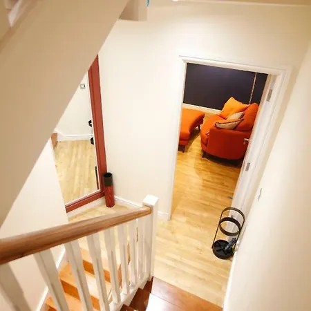 Apartment 27/3a Cockburn Street *