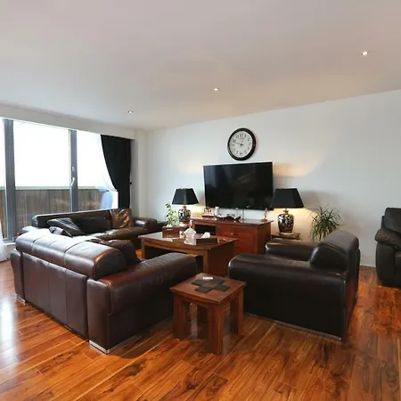 Penthouse Western Harbour Apartamento *