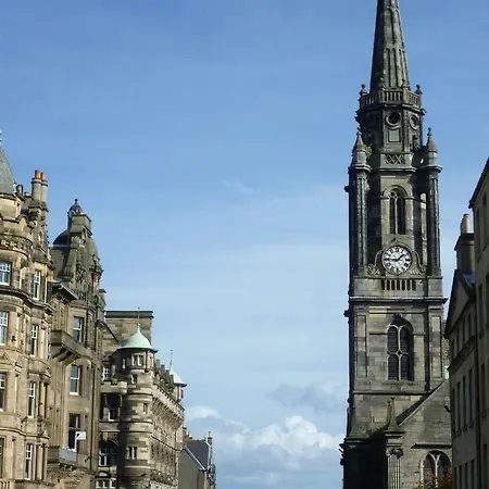 Royal Mile View Apartment