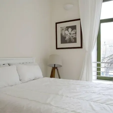 Converted Whiskey Bond 2 Bedroom 15 Minutes To Princes St/royal Mile דירה *