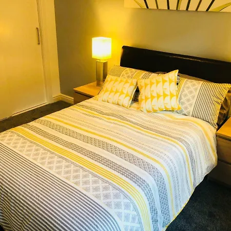 Apartment Luxurious Central Flat Close To Princes Street Edinburgh