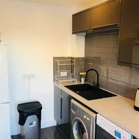 Luxurious Central Flat Close To Princes Street