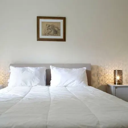 Converted Whiskey Bond 2 Bedroom 15 Minutes To Princes St/royal Mile אדינבורו