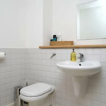 Converted Whiskey Bond 2 Bedroom 15 Minutes To Princes St/royal Mile דירה *
