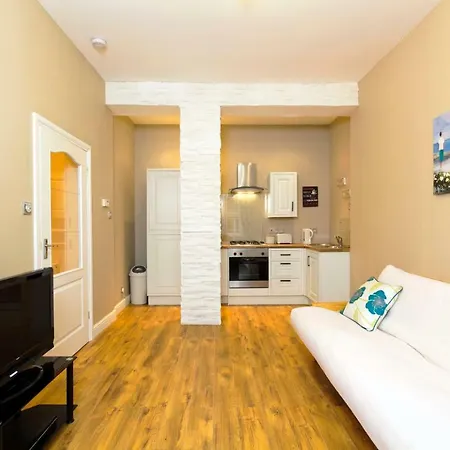 Apartment Stylish Near Royal Mile Edinburgh