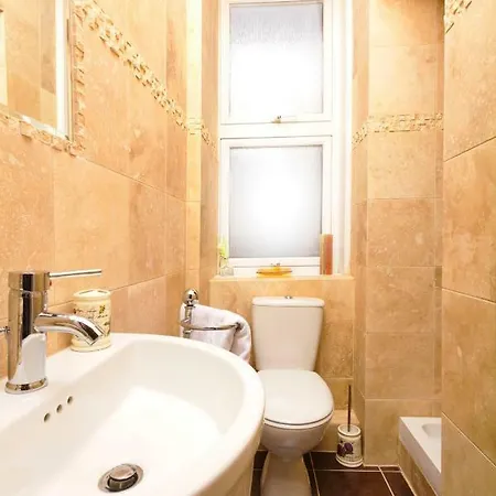 Stylish Near Royal Mile