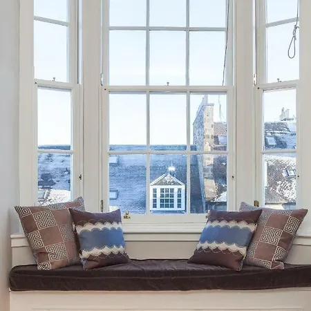 Appartement North Castle Street Luxury 3 Bedroom/3 Bathroom *