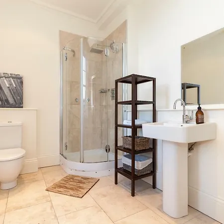 North Castle Street Luxury 3 Bedroom/3 Bathroom Édimbourg